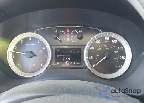 2014 Nissan Sentra Sr из США, поврежденный, VIN 3N1AB7AP4EY296692